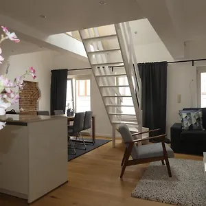 Ilot Sacre Apartamento