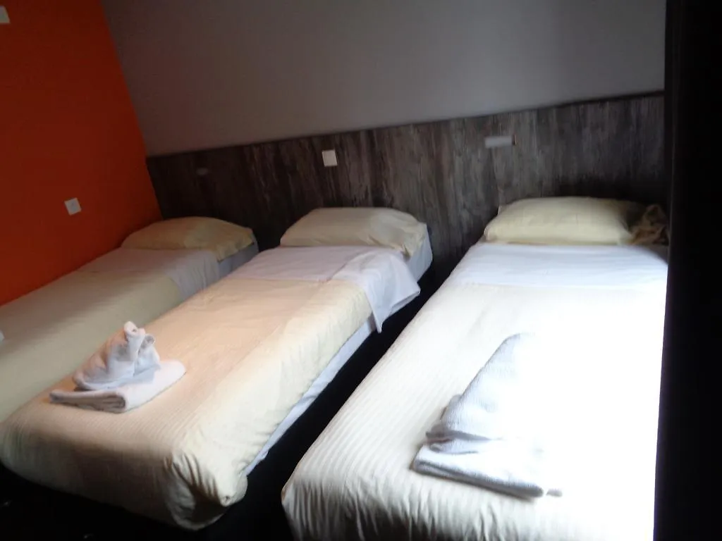 Brxxl 5 City Centre Hostel Brussels 0*,
