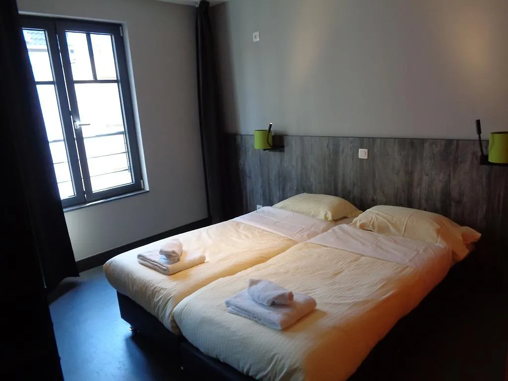 Brxxl 5 City Centre Hostel Bruselas Bélgica