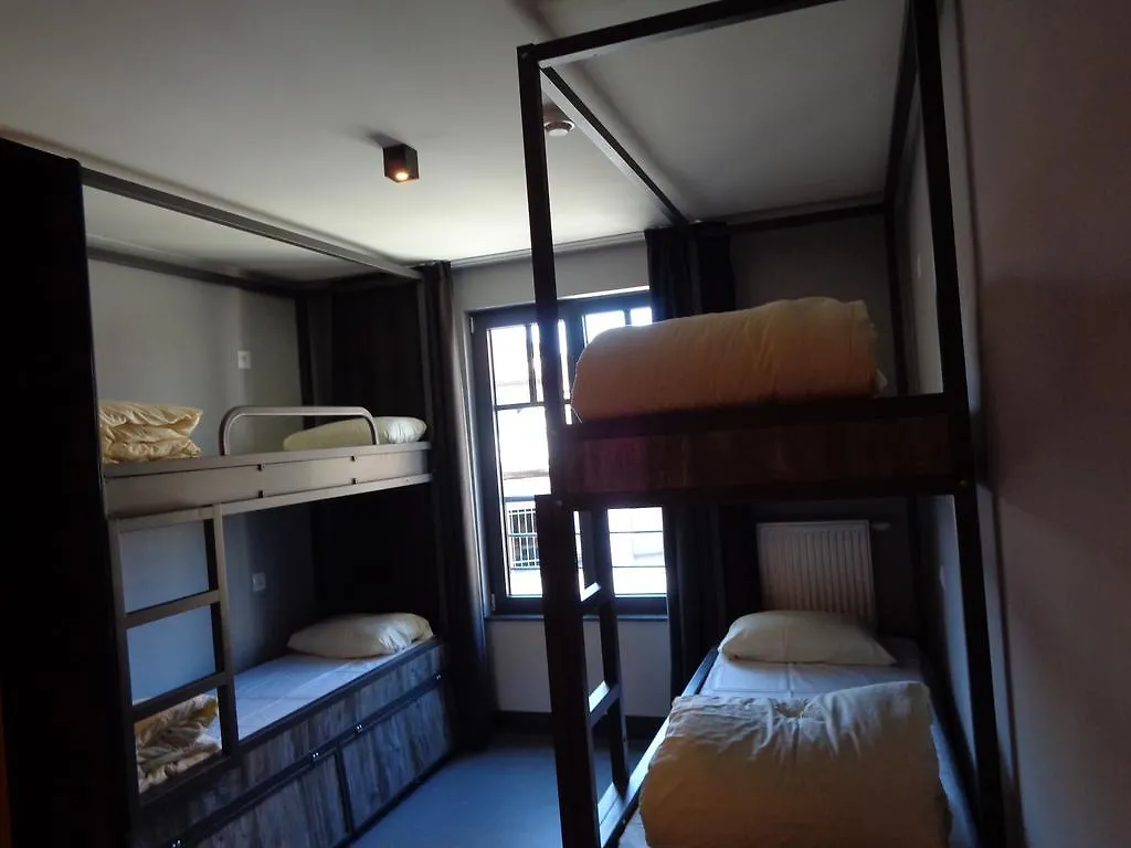 Brxxl 5 City Centre Hostel Brussels