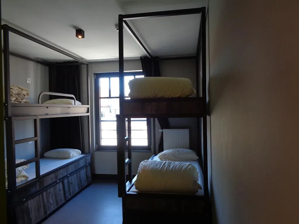 Brxxl 5 City Centre Hostel Brussels